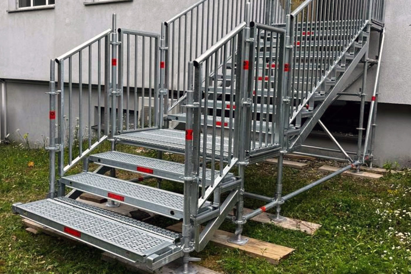 Fluchttreppe gerüstbau weber